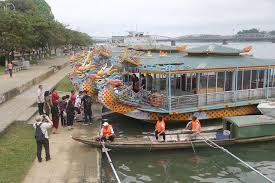 Bến thuyền Tòa Khâm
