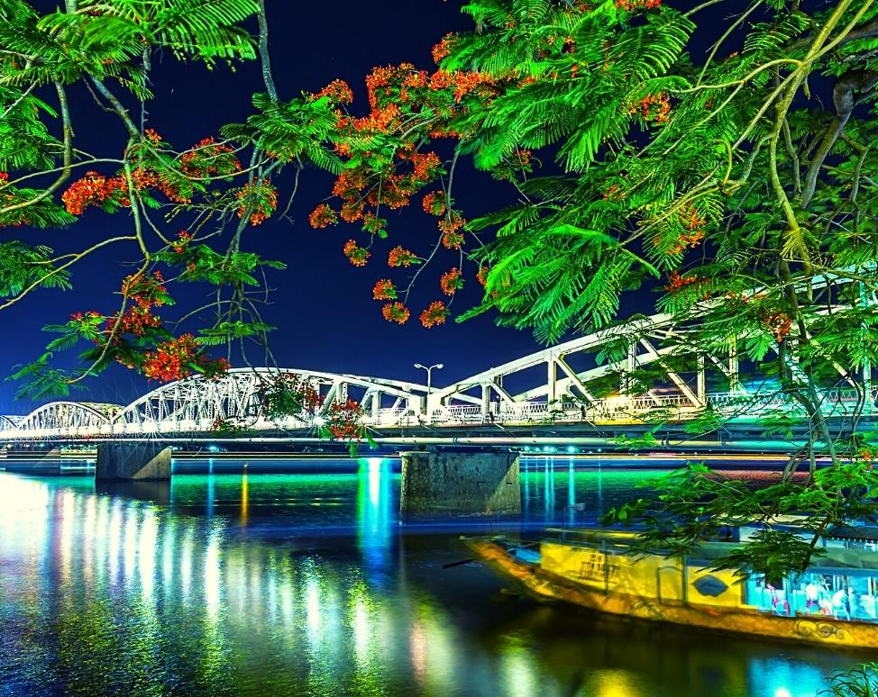 Cầu Tràng Tiền