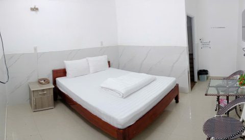Nhà Nghỉ Huyền Vy